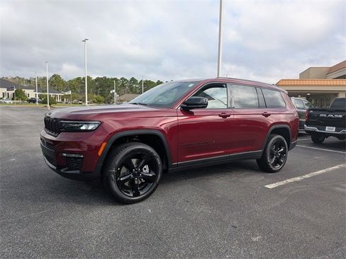 New 2025 Jeep Grand Cherokee L Limited w/ Luxury Tech Group II image 7