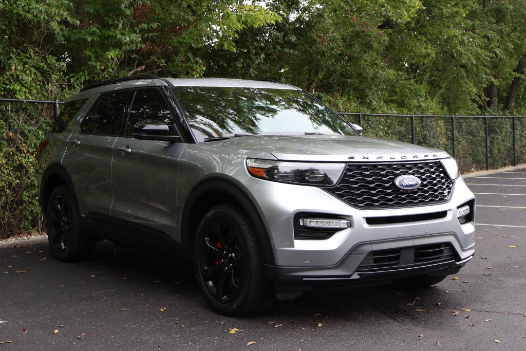 Used 2023 Ford Explorer ST w/ Equipment Group 401A AWD/4WD image 13