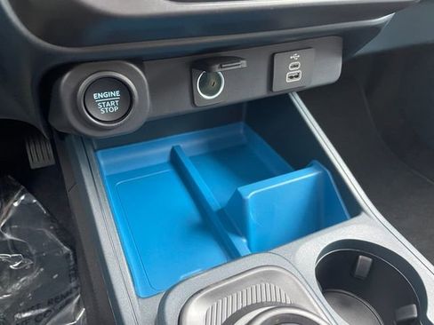 New 2025 Ford Maverick XLT w/ Equipment Group 301A image 29