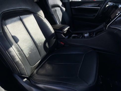 Used 2022 Jeep Grand Cherokee L Limited image 26