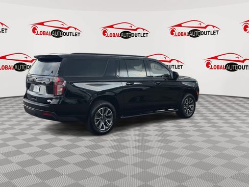 Used 2023 Chevrolet Suburban Z71 AWD/4WD image 8