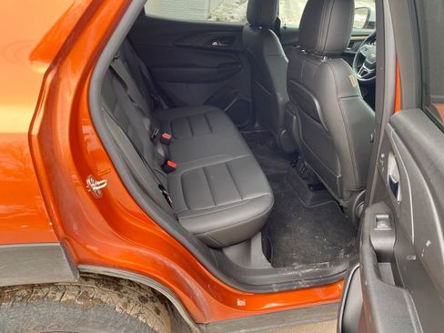 Used 2023 Chevrolet TrailBlazer ACTIV w/ Convenience Package image 9