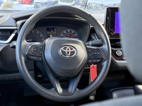 Used 2023 Toyota Corolla LE image 14