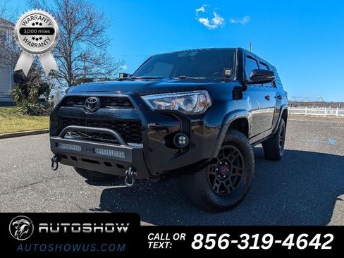 Used 2019 Toyota 4Runner TRD Off-Road Premium image 1