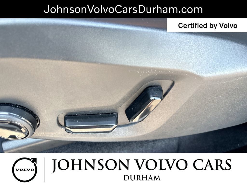 Certified 2023 Volvo XC90 B6 Ultimate w/ Protection Package Premier AWD/4WD image 15