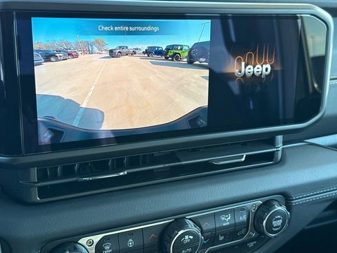 New 2026 Jeep Gladiator Sport AWD/4WD image 26