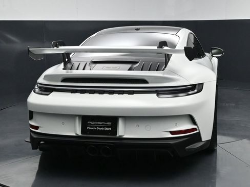 Certified 2024 Porsche 911 GT3 RWD image 7