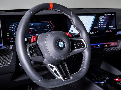 Used 2025 BMW M5 Touring w/ M Driver's Package image 24