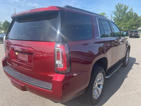 Used 2017 GMC Yukon SLT w/ Open Road Package AWD/4WD image 6