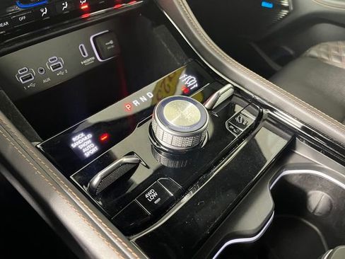 Used 2023 Jeep Grand Cherokee Summit image 37