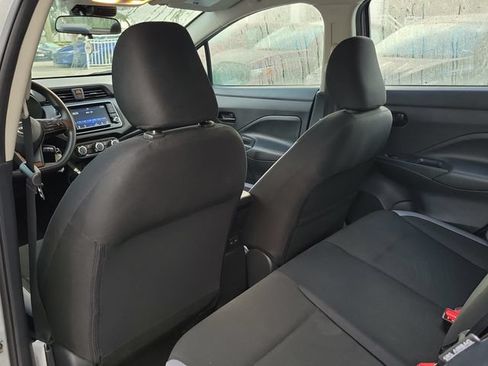 Used 2025 Nissan Versa S w/ Trunk Package FWD image 7