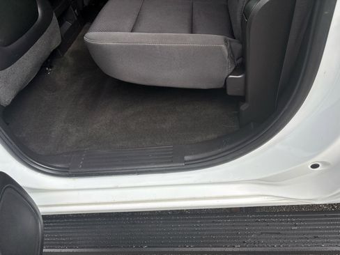 Used 2015 Chevrolet Silverado 2500 LT image 34