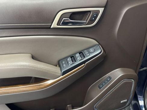 Used 2019 GMC Yukon Denali w/ Denali Ultimate Package image 10