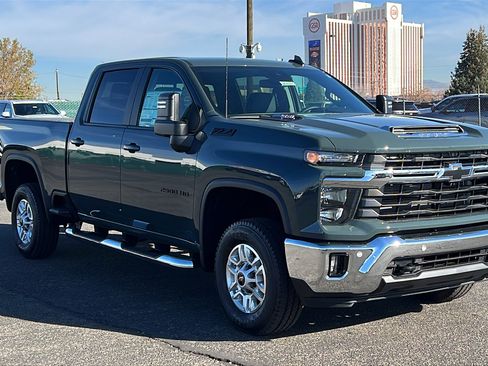 New 2026 Chevrolet Silverado 2500 LT w/ All Star Edition image 3