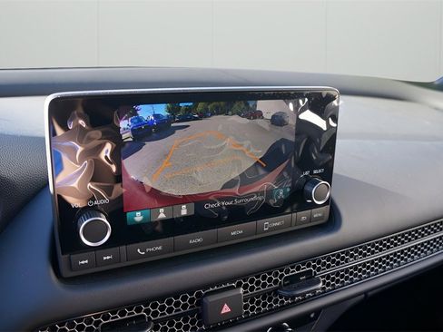 Certified 2025 Honda HR-V Sport image 19