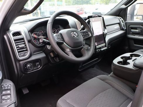 Used 2025 RAM 2500 Big Horn image 13