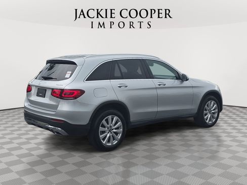 Used 2020 Mercedes-Benz GLC 300 4MATIC image 5