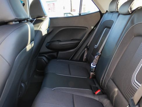 New 2025 Hyundai Venue Limited image 13