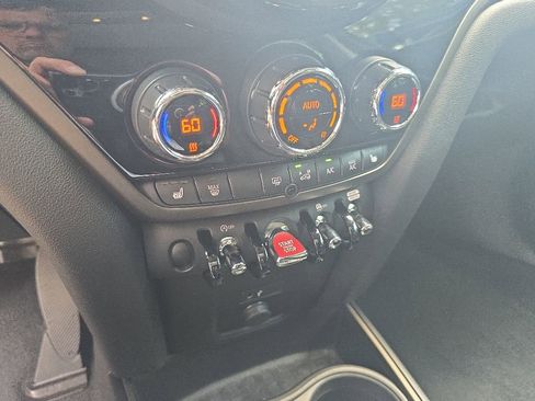 Used 2024 MINI Cooper Countryman S w/ Premium Package FWD image 23