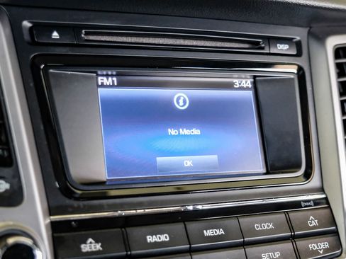 Used 2017 Hyundai Tucson Sport image 28