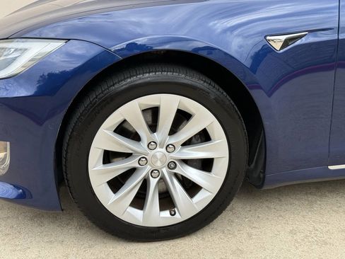 Used 2018 Tesla Model S 100D AWD/4WD image 43
