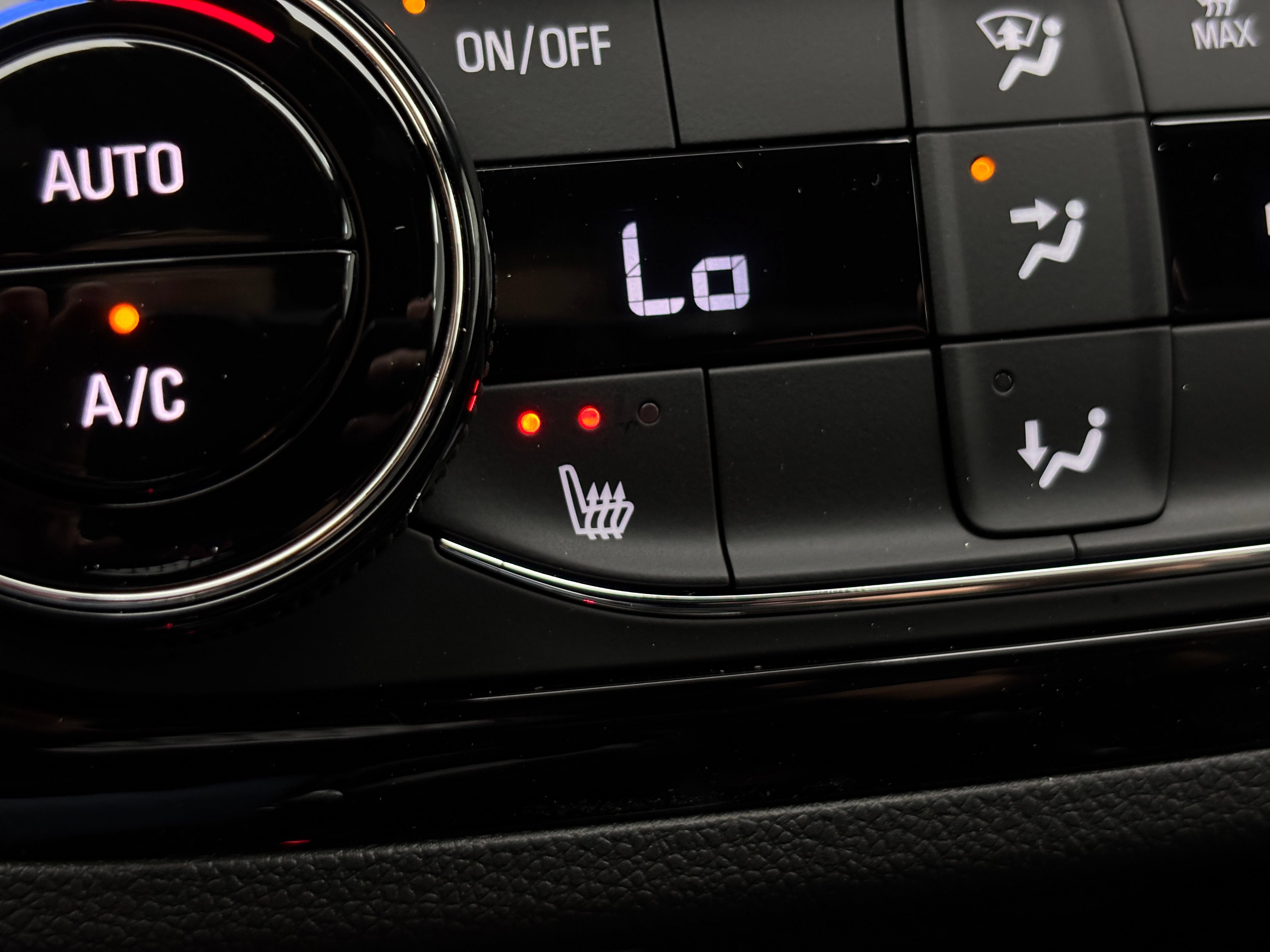 New 2026 Buick Envista Sport Touring w/ Convenience I Package FWD image 5