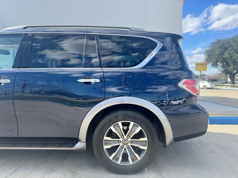 Used 2018 Nissan Armada SL image 21