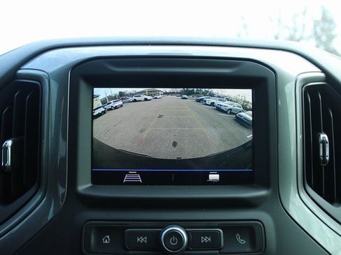 Used 2019 Chevrolet Silverado 1500 Custom Trail Boss w/ Custom Convenience Package image 22