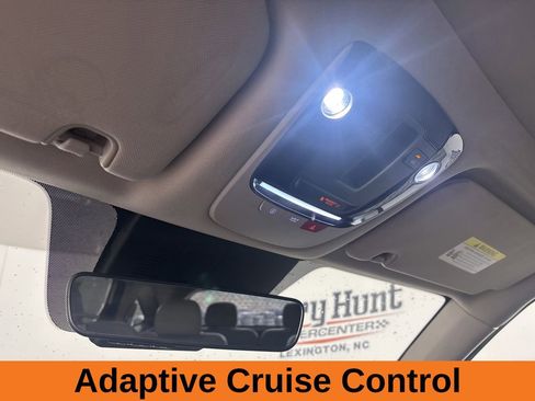 Used 2023 Kia Sorento SX AWD/4WD image 19