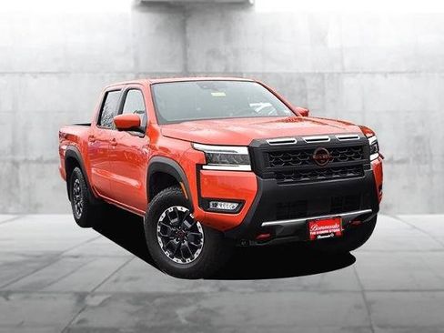 Certified 2025 Nissan Frontier PRO-4X w/ Pro Premium Package image 2