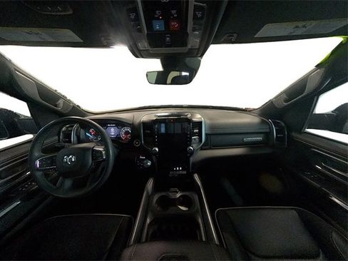 Used 2025 RAM 1500 Laramie image 33