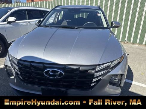 Used 2022 Hyundai Tucson SEL w/ Winter Package image 11