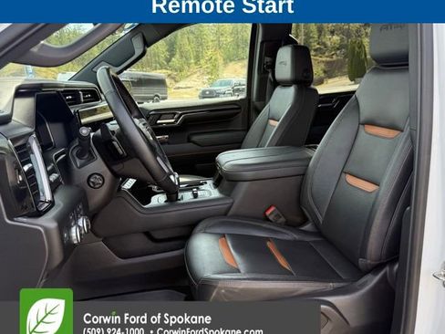 Used 2024 GMC Sierra 1500 AT4 w/ Technology Package AWD/4WD image 2