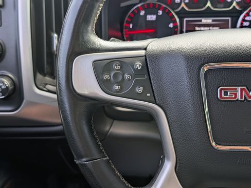 Used 2015 GMC Sierra 2500 SLT w/ Duramax Plus Package AWD/4WD image 31