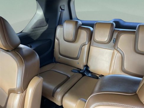 New 2026 Nissan Armada SL w/ Captain's Chari Seat Package image 10