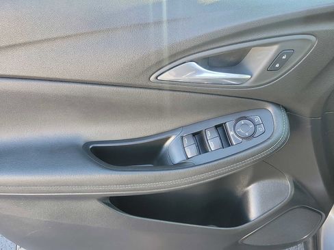 Certified 2022 Buick Encore GX Preferred w/ Cold Weather Comfort Package image 12