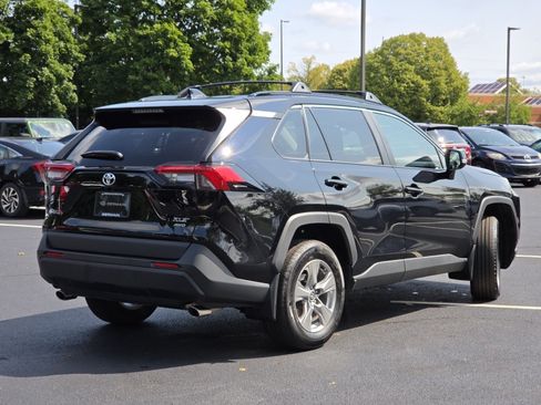 Used 2025 Toyota RAV4 XLE w/ Convenience Package AWD/4WD image 24