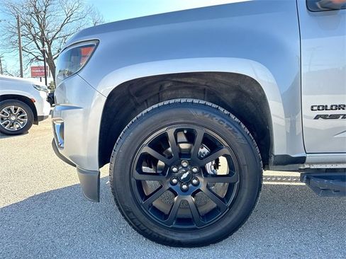 Used 2020 Chevrolet Colorado LT w/ Colorado RST Special Edition image 23