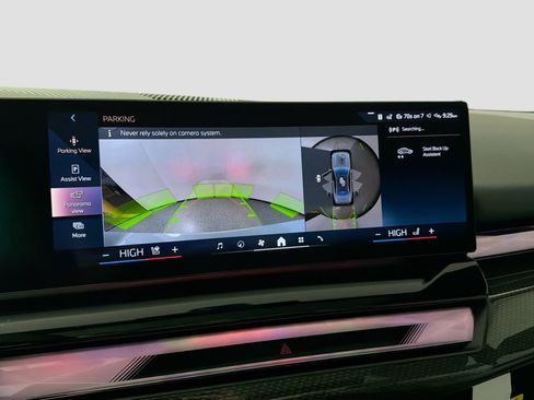 New 2026 BMW 550e xDrive image 13