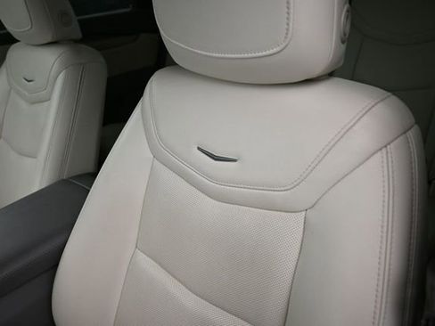 Used 2021 Cadillac XT5 Premium Luxury w/ LPO, Floor Liner Package AWD/4WD image 18