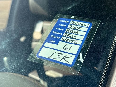 Used 2025 RAM 2500 Limited image 27