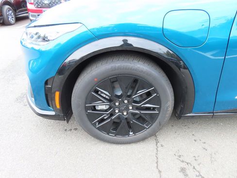 New 2026 Ford Mustang Mach-E Premium w/ Sport Appearance Package AWD/4WD image 7
