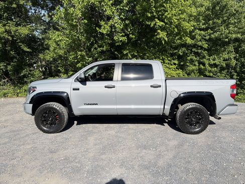 Used 2017 Toyota Tundra TRD Pro AWD/4WD image 8