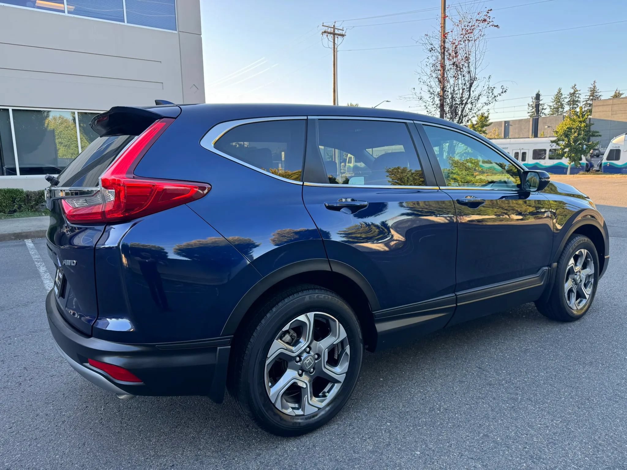 Used 2019 Honda CR-V EX-L image 11