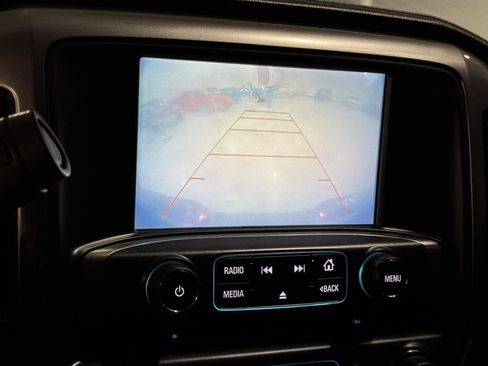 Used 2018 Chevrolet Silverado 1500 LTZ Z71 w/ LTZ Plus Package image 9