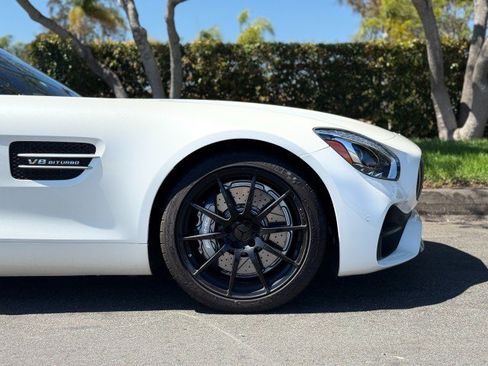 Used 2018 Mercedes-Benz AMG GT Roadster w/ Lane Tracking Package image 12