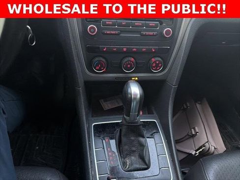Used 2015 Volkswagen Passat 1.8T Wolfsburg Edition image 13