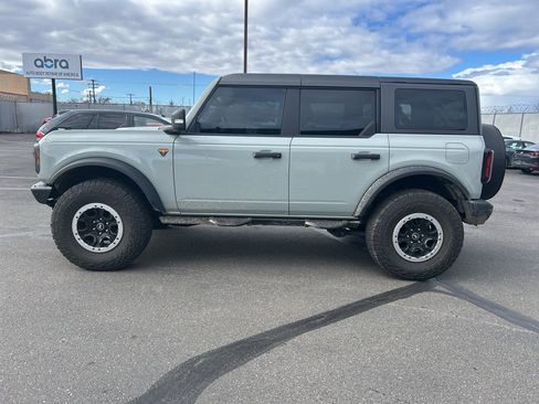 Used 2021 Ford Bronco Badlands image 4