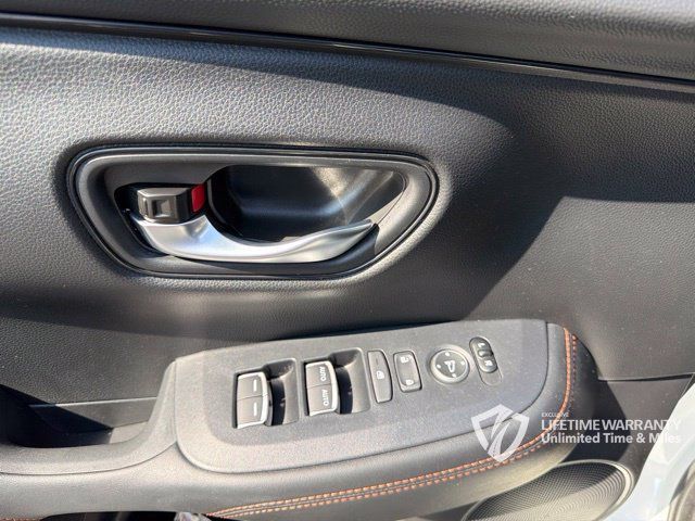 Used 2024 Honda HR-V Sport image 10