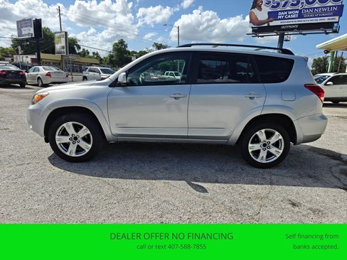 Used 2007 Toyota RAV4 Sport AWD/4WD image 2